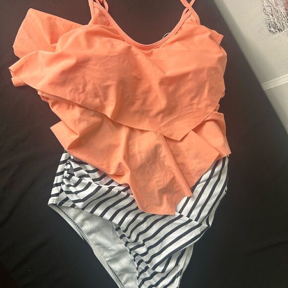 Adisputent: Womens Tankini Swimsuits Ruffled Tummy NWT Size m - Picture 4 of 8